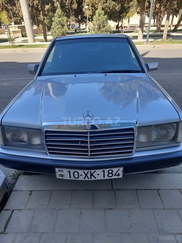 Mercedes 190 1992, 240,000 km - 2.0 l - Gəncə