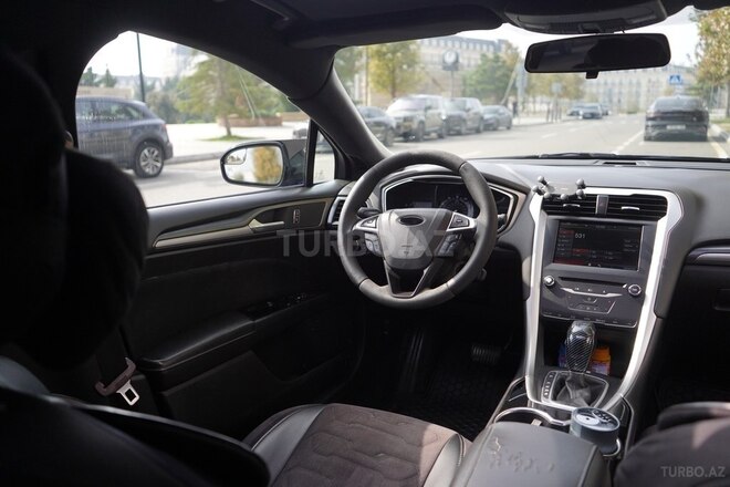 Ford Fusion (North America) 2013, 240,000 km - 1.5 л - Bakı
