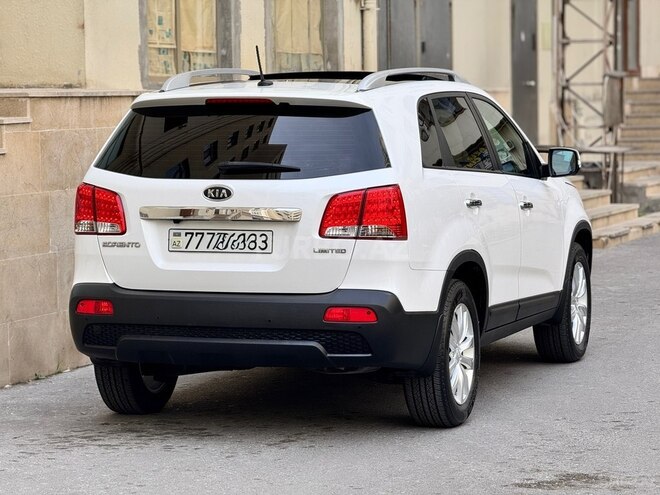 Kia Sorento 2011, 265,000 km - 2.0 l - Bakı