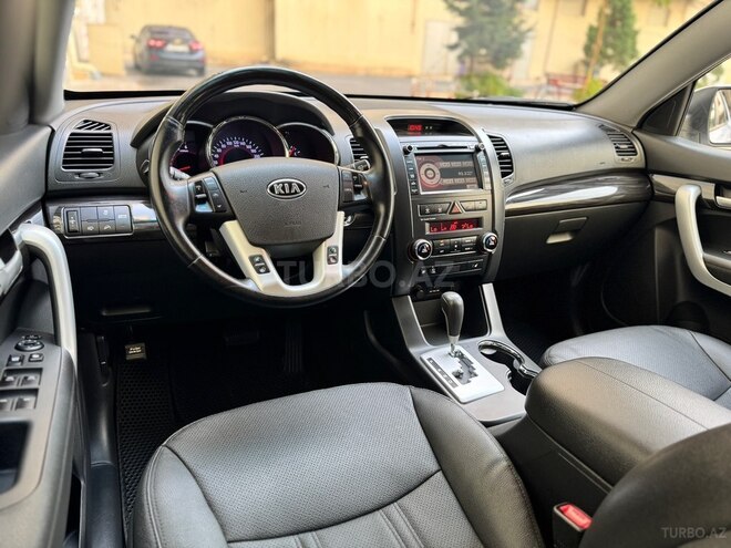 Kia Sorento 2011, 265,000 km - 2.0 l - Bakı