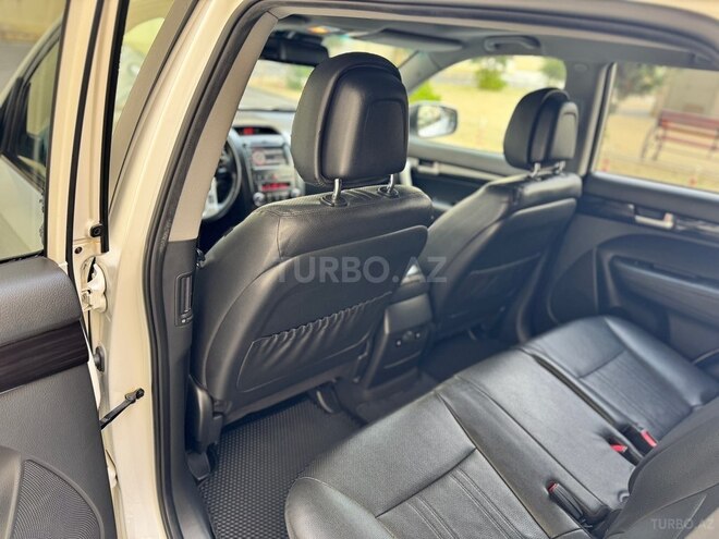 Kia Sorento 2011, 265,000 km - 2.0 l - Bakı