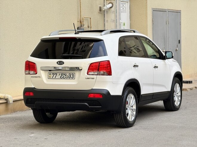Kia Sorento 2011, 265,000 km - 2.0 l - Bakı