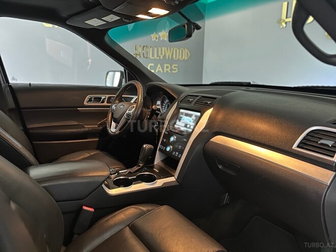 Ford Explorer 2014, 214,000 km - 3.5 л - Bakı