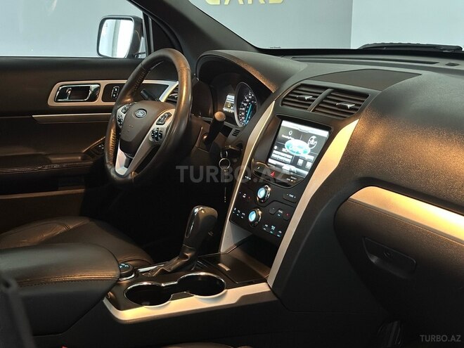 Ford Explorer 2014, 214,000 km - 3.5 л - Bakı