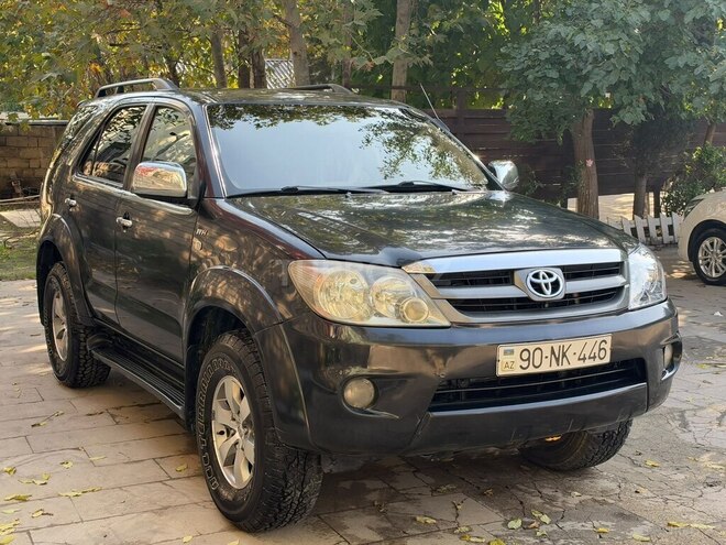 Toyota Fortuner 2006, 325,000 km - 2.7 l - Bakı