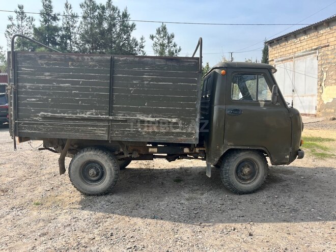 UAZ 3303 1986, 150,000 km - 2.4 l - Saatlı