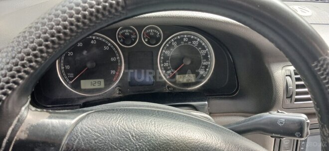 Volkswagen Passat 2002, 176,000 km - 1.8 l - Bakı