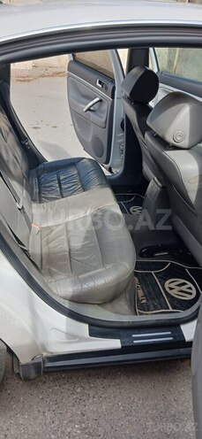 Volkswagen Passat 2002, 176,000 km - 1.8 l - Bakı