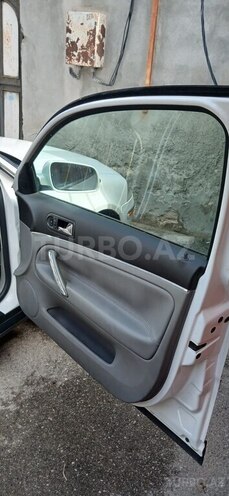 Volkswagen Passat 2002, 176,000 km - 1.8 l - Bakı