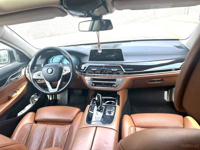 BMW 740 2018, 195,000 km - 3.0 l - Bakı