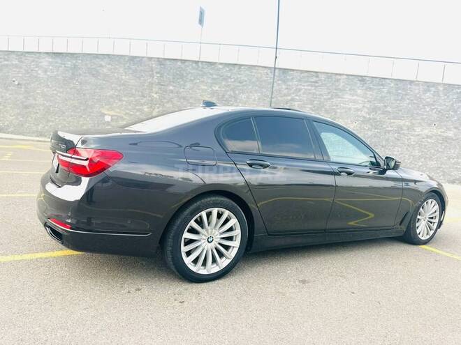 BMW 740 2018, 195,000 km - 3.0 l - Bakı