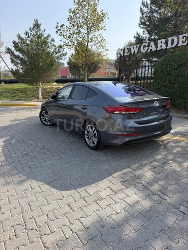 Hyundai Avante 2017, 222,900 km - 1.6 л - Bakı