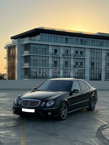 Mercedes E 500 2006, 167,000 km - 5.5 l - Bakı