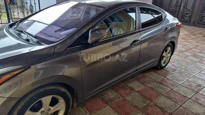 Hyundai Elantra 2015, 150,000 km - 1.8 l - Cəlilabad