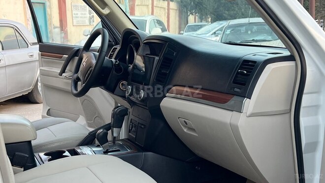 Mitsubishi Pajero 2007, 191,000 km - 3.0 l - Sumqayıt