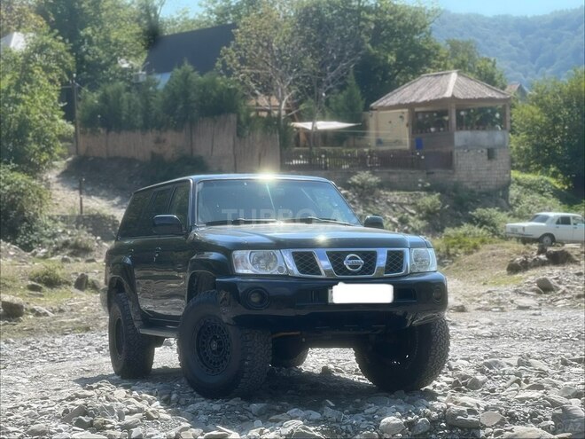Nissan Patrol 2005, 181,000 km - 4.8 l - Bakı