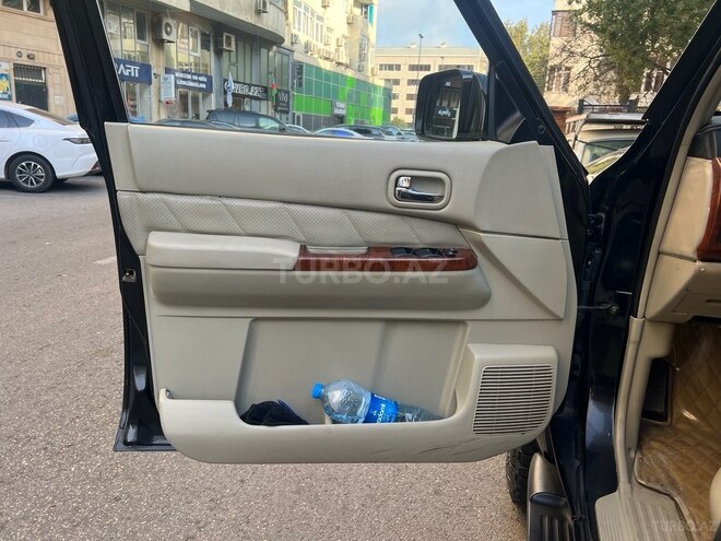 Nissan Patrol 2005, 181,000 km - 4.8 l - Bakı