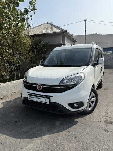 Fiat Doblo 2017, 183,142 km - 1.4 l - Bakı