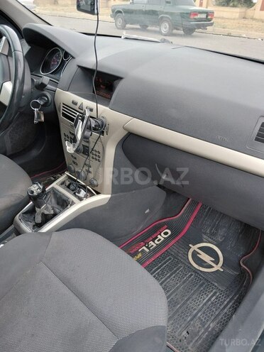 Opel Astra 2008, 321,157 km - 1.4 l - Gəncə