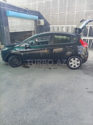 Ford Fiesta 2010, 343,000 km - 1.4 l - Bakı