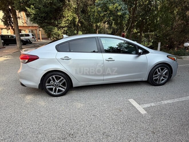 Kia Forte 2017, 189,998 km - 2.0 л - Bakı
