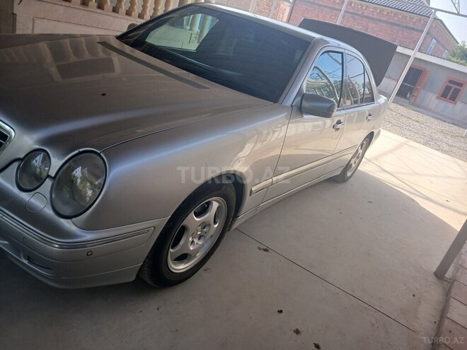 Mercedes E 240 2001, 350,000 km - 2.4 л - Şirvan