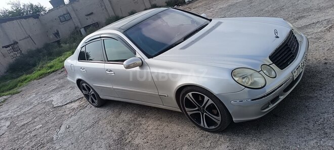 Mercedes E 320 2003, 380,000 km - 3.2 l - Bakı