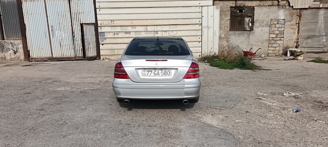 Mercedes E 320 2003, 380,000 km - 3.2 l - Bakı