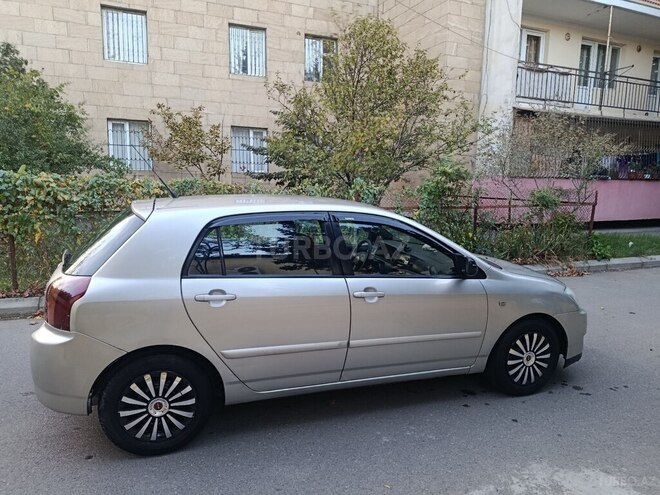 Toyota Corolla 2005, 328,230 km - 1.4 l - Bakı