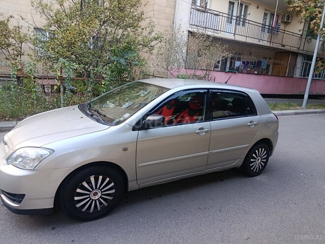 Toyota Corolla 2005, 328,230 km - 1.4 l - Bakı