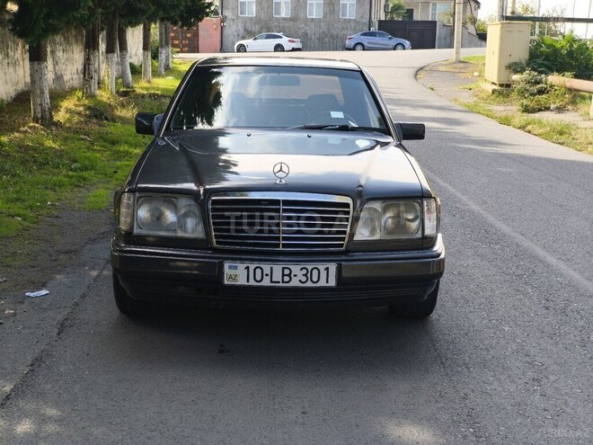 Mercedes 250 D 1993, 502,000 km - 2.5 l - Zaqatala