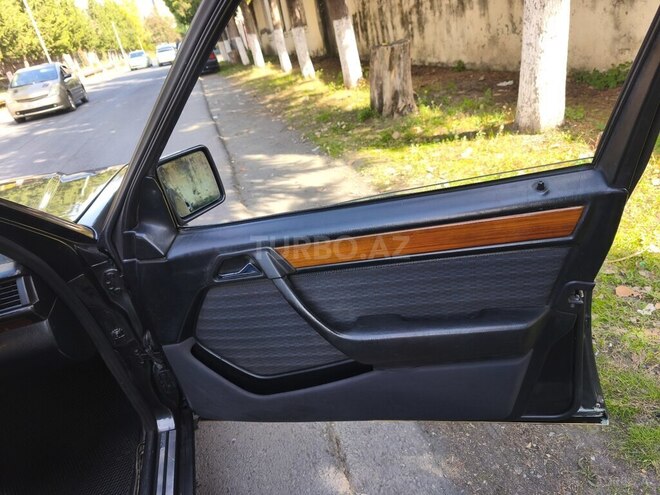 Mercedes 250 D 1993, 502,000 km - 2.5 l - Zaqatala