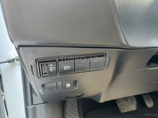 Toyota Corolla Cross 2025, 22,700 km - 2.0 l - Bakı