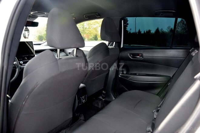Toyota Corolla Cross 2025, 32,000 km - 2.0 l - Ağcabədi