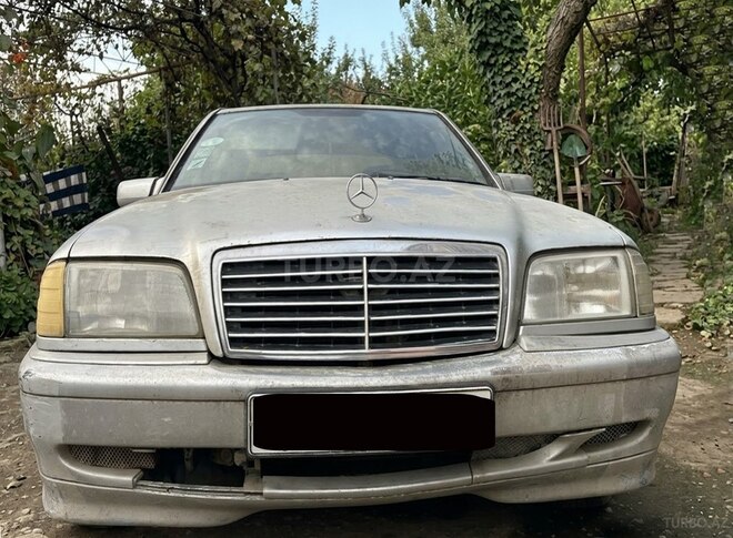 Mercedes C 280 1994, 420,000 km - 2.8 л - Qazax