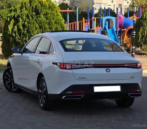 Changan Eado 2025, 36,000 km - 1.5 l - Bakı