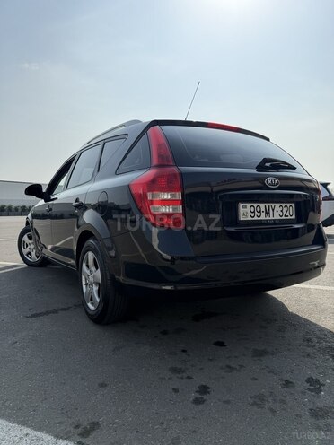Kia  2008, 340,786 km - 1.6 l - Bakı