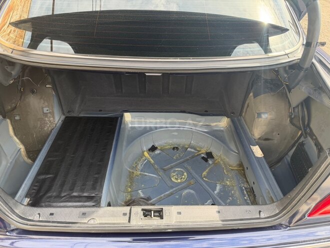 Mercedes E 240 2000, 420,158 km - 2.4 л - Gəncə