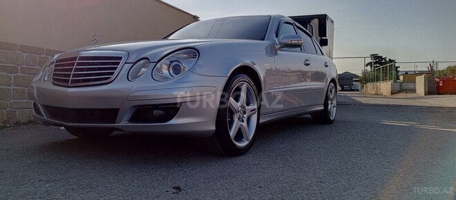 Mercedes E 220 2006, 305,000 km - 2.2 л - Bakı