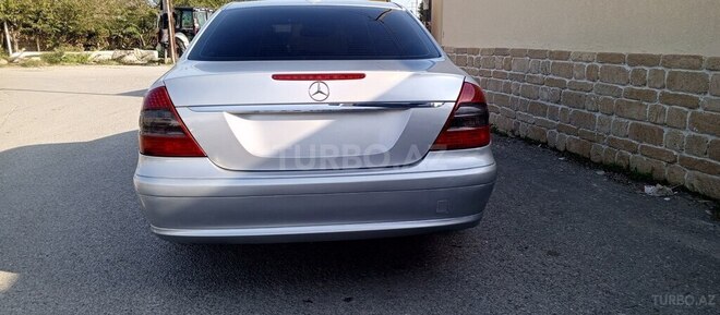 Mercedes E 220 2006, 305,000 km - 2.2 л - Bakı
