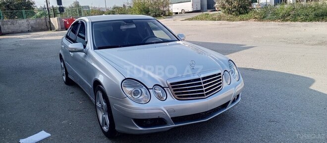 Mercedes E 220 2006, 305,000 km - 2.2 л - Bakı