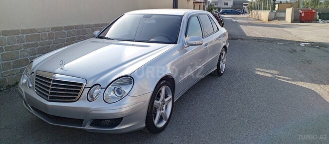 Mercedes E 220 2006, 305,000 km - 2.2 л - Bakı