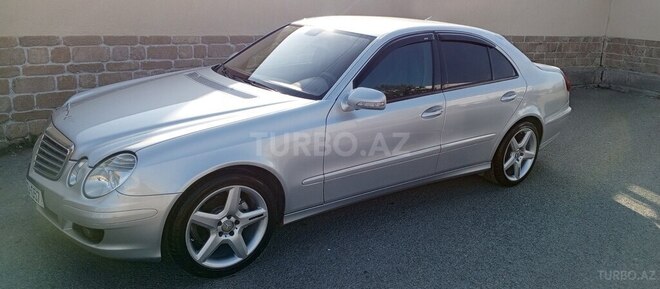 Mercedes E 220 2006, 305,000 km - 2.2 л - Bakı