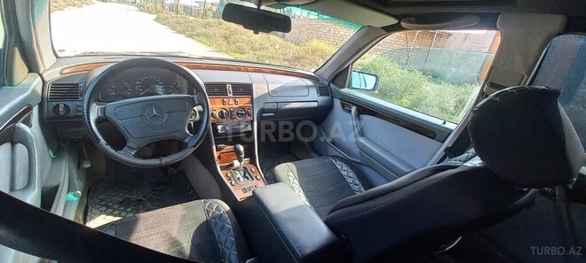Mercedes C 180 1996, 398,000 km - 1.8 л - Bakı