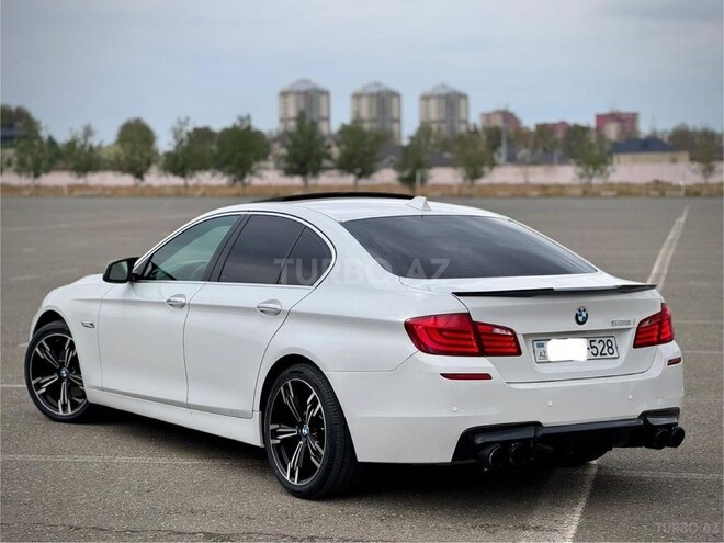 BMW 528 2013, 301,000 km - 2.0 l - Gəncə