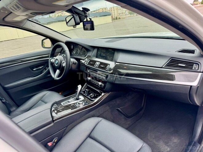 BMW 528 2013, 301,000 km - 2.0 l - Gəncə