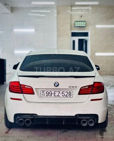 BMW 528 2013, 301,000 km - 2.0 l - Gəncə