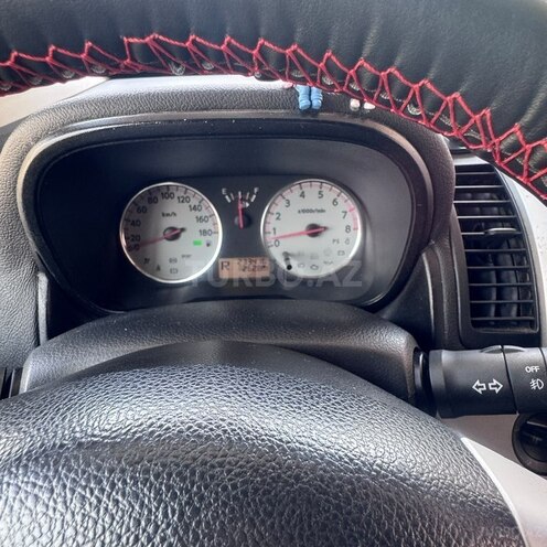 Nissan Note 2011, 233,000 km - 1.6 l - Ucar