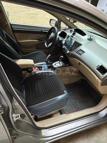 Honda Civic 2007, 448,000 km - 1.6 l - Hacıqabul