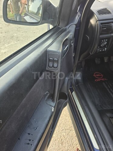 Opel Astra 1999, 270,000 km - 1.7 л - Quba